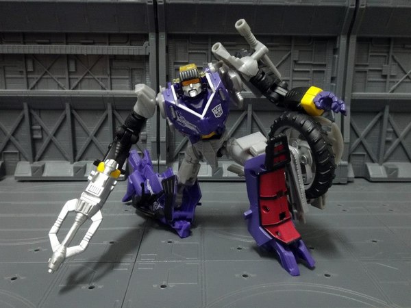 Maiden Japan Junkticon Blasters   New Images Show Armed Up Action Figures  (29 of 32)